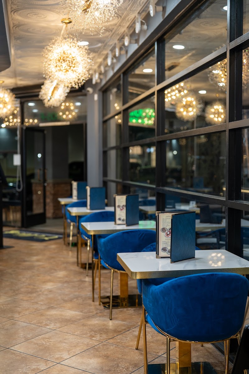 Cello Mediterranean Grill & Lounge